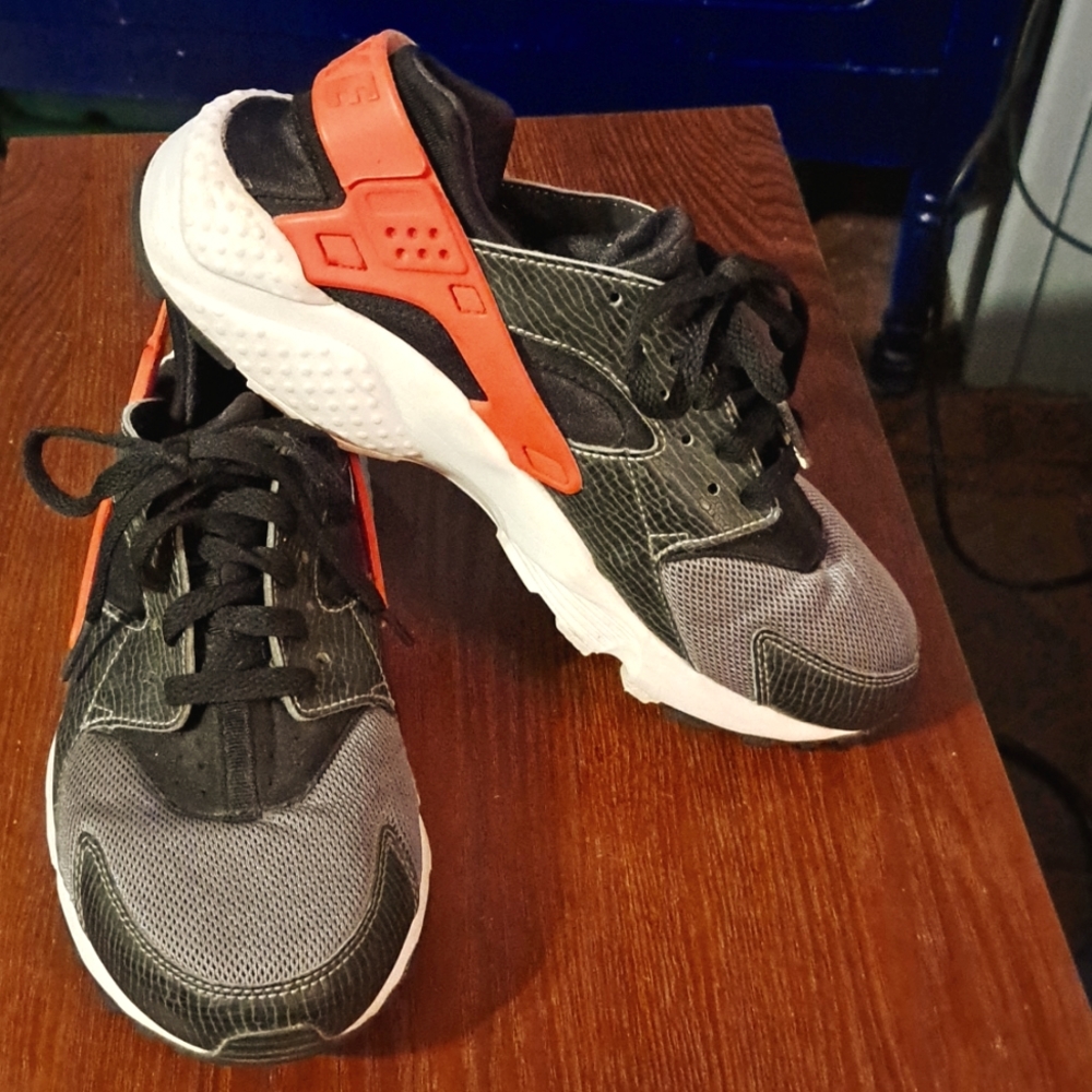 Nike Huarache Run Sneakers